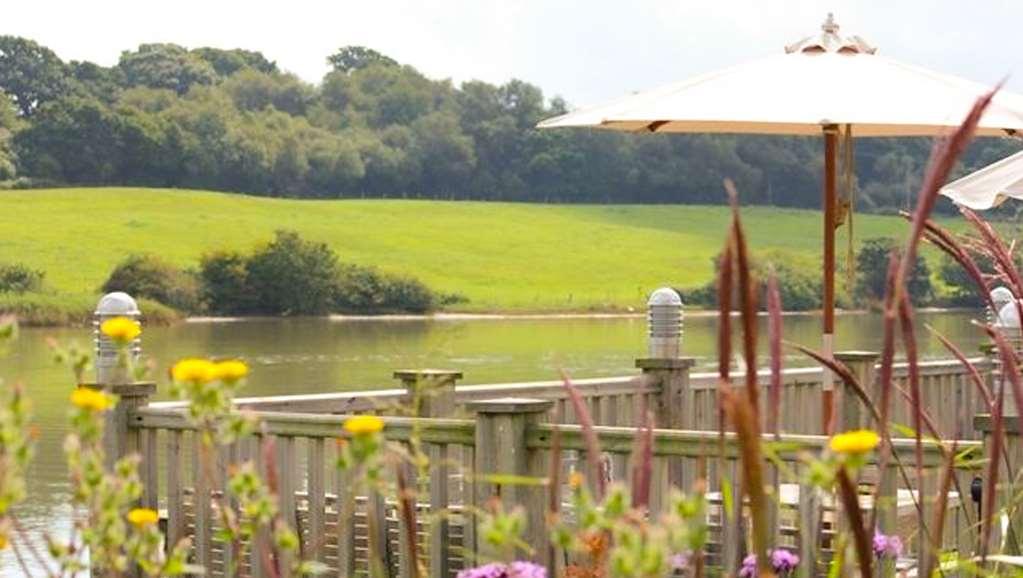 Lakeside Park & Hotel Fishbourne (Isle of Wight)